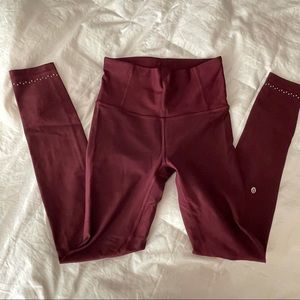 Lululemon leggings!